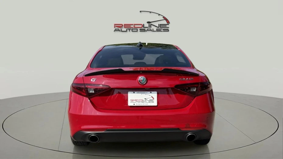 2017 Alfa Romeo Giulia - Image 6 of 13