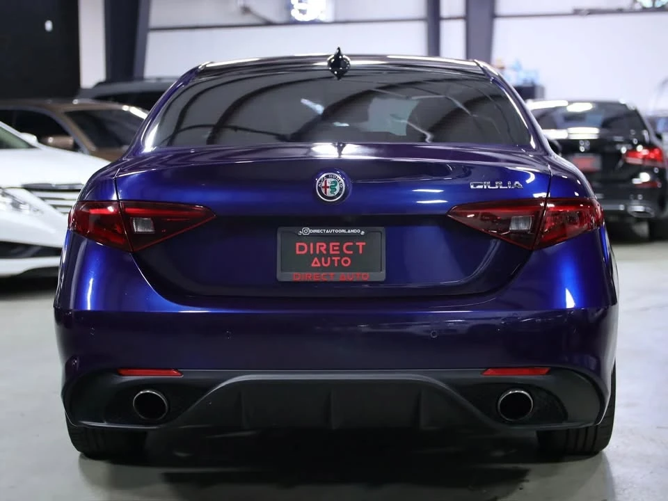 2017 Alfa Romeo Giulia - Image 12 of 20