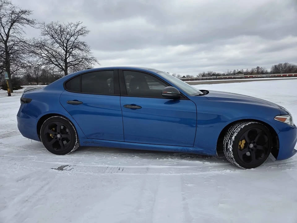 2017 Alfa Romeo Giulia - Image 2 of 11