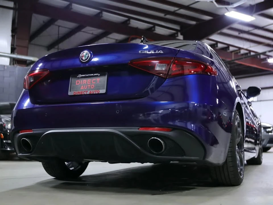 2017 Alfa Romeo Giulia - Image 11 of 20