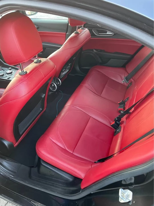 2017 Alfa Romeo Giulia - Image 8 of 11