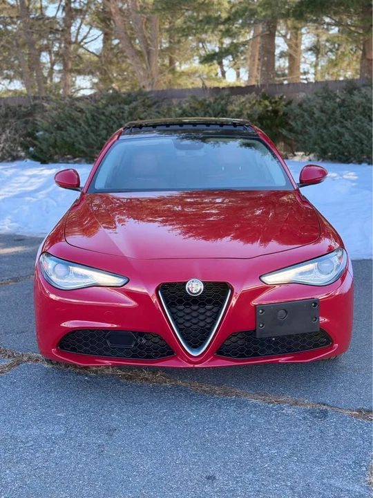 2017 Alfa Romeo Giulia - Image 3 of 20