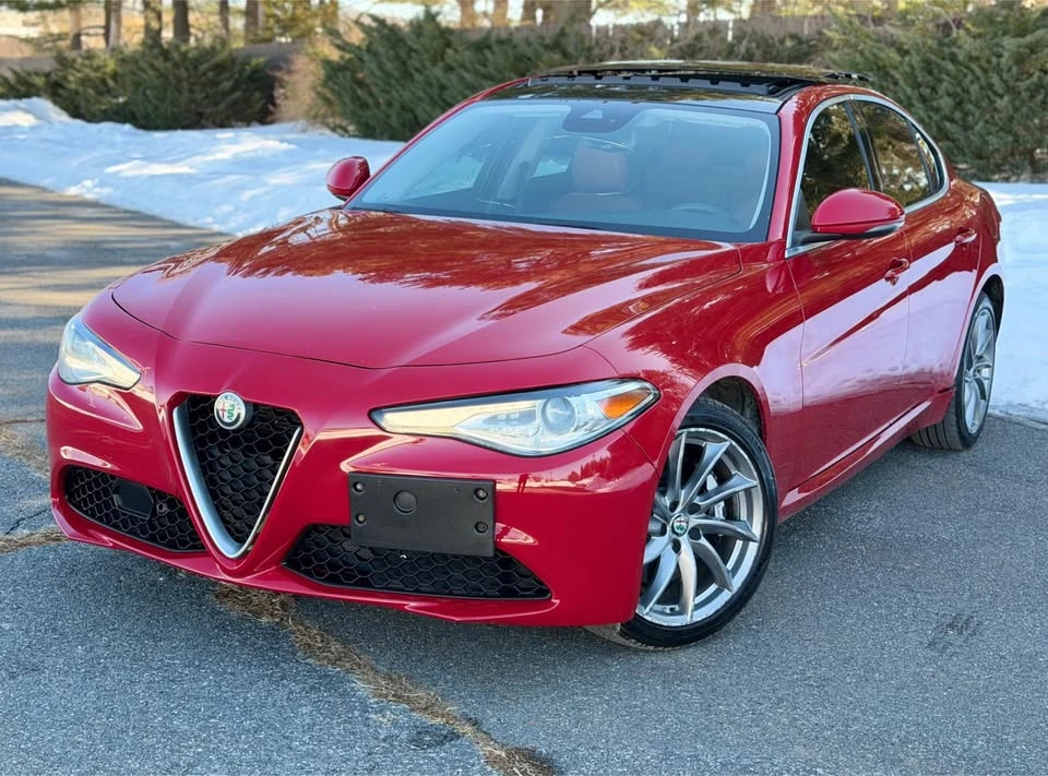 2017 Alfa Romeo Giulia - Image 20 of 20