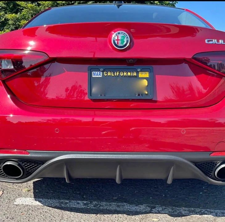 2017 Alfa Romeo Giulia - Image 8 of 11