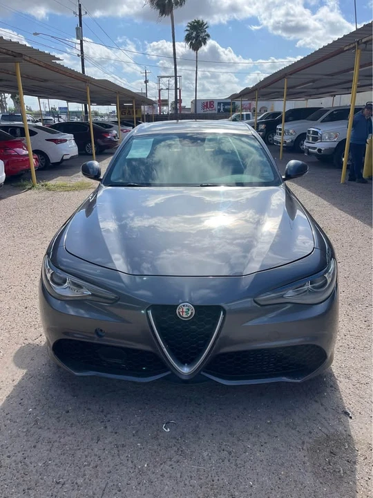 2017 Alfa Romeo Giulia - Image 2 of 11