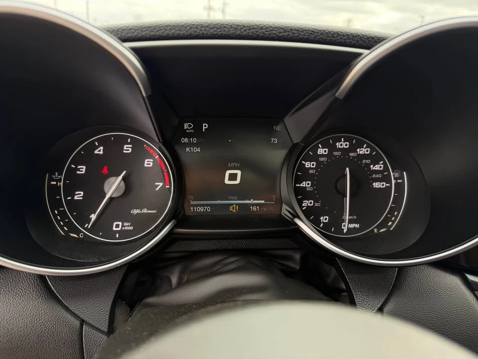 2017 Alfa Romeo Giulia - Image 8 of 14