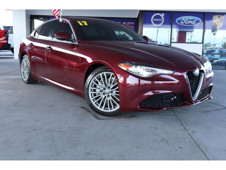 2017 Alfa Romeo Giulia - Image 3 of 20