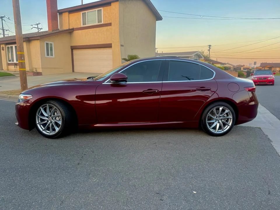 2017 Alfa Romeo Giulia - Image 5 of 20