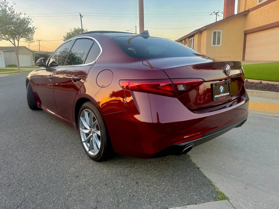 2017 Alfa Romeo Giulia - Image 4 of 20