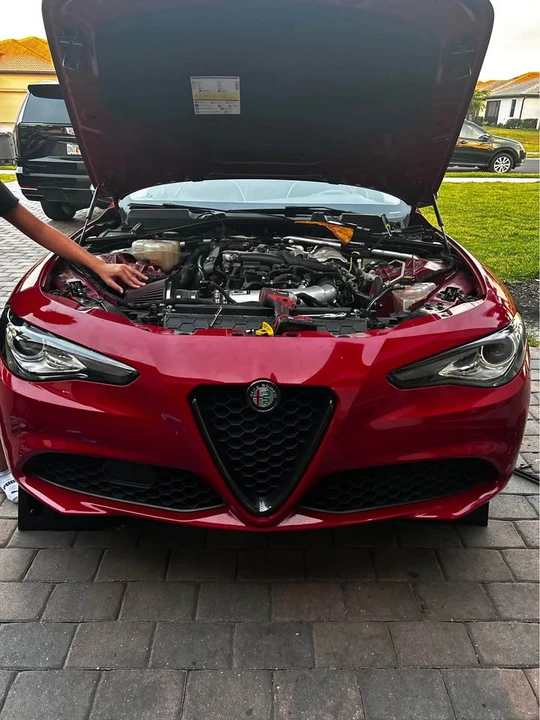 2017 Alfa Romeo Giulia - Image 3 of 3