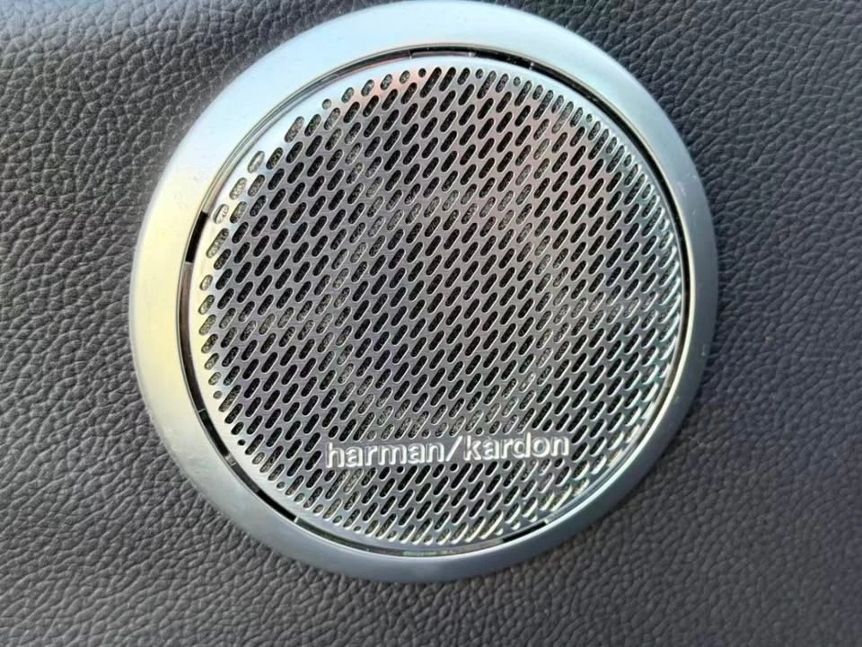 2017 Alfa Romeo Giulia - Image 15 of 20