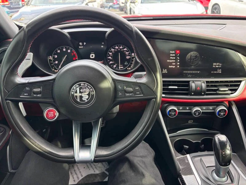 2017 Alfa Romeo Giulia Quadrifoglio - Image 10 of 20