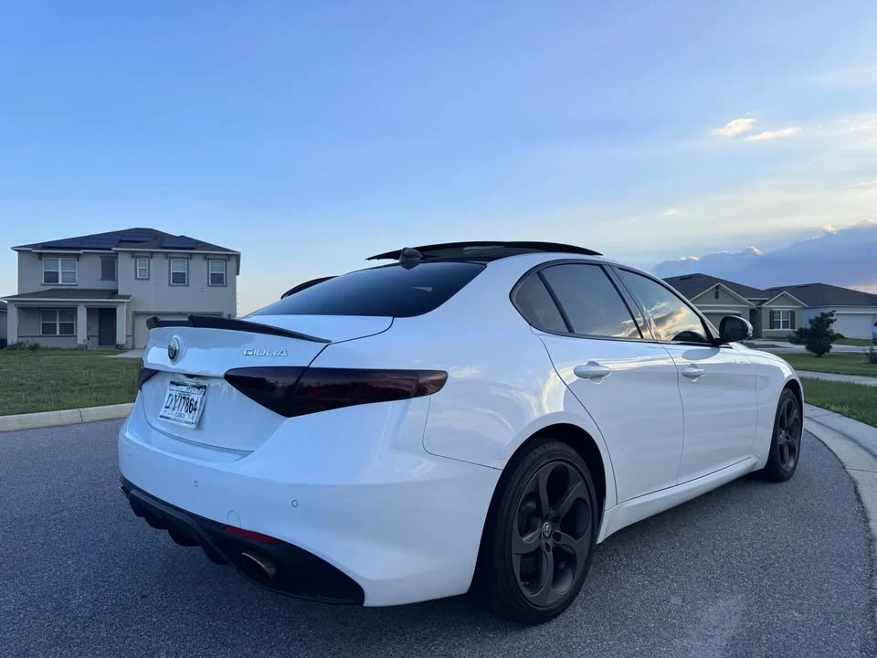 2017 Alfa Romeo Giulia - Image 2 of 12