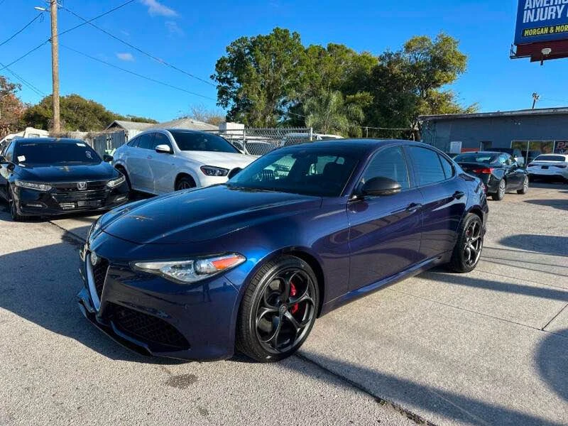 2017 Alfa Romeo Giulia - Image 7 of 11