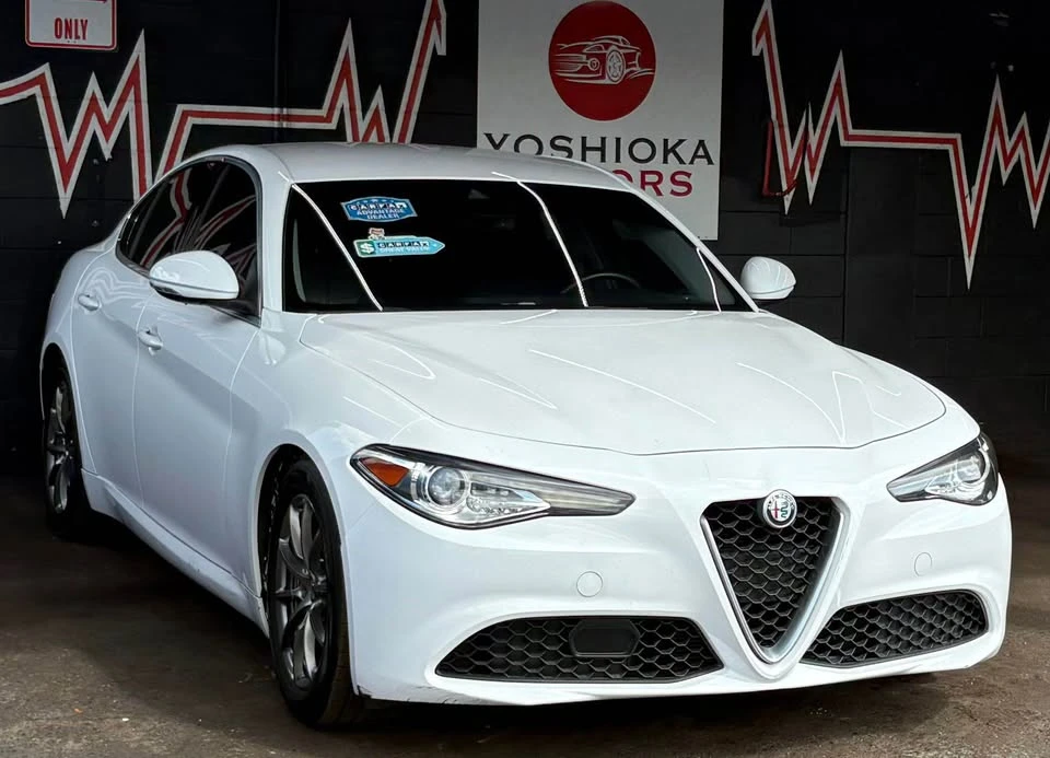 2017 Alfa Romeo Giulia - Image 3 of 14