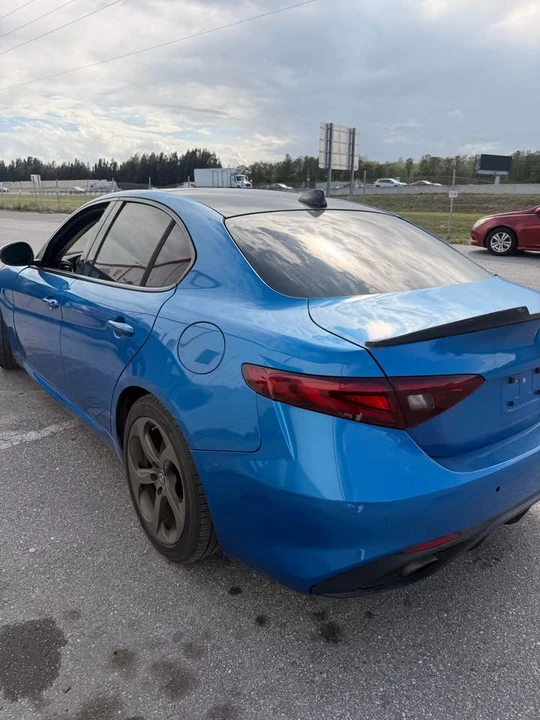 2017 Alfa Romeo Giulia - Image 6 of 6