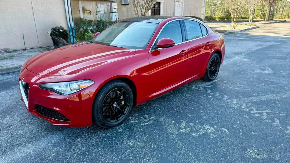 2017 Alfa Romeo Giulia - Image 2 of 16