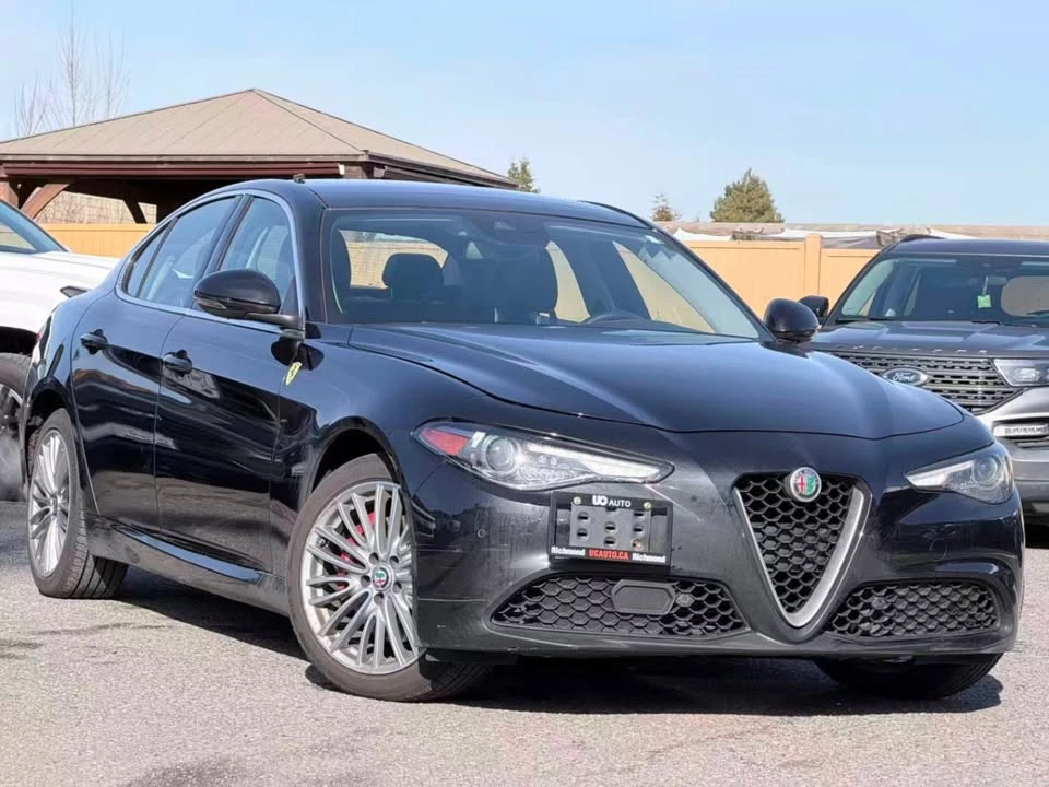 2017 Alfa Romeo Giulia - Image 3 of 20