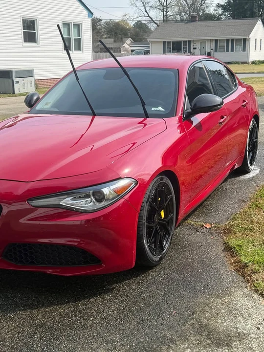 2017 Alfa Romeo Giulia - Image 7 of 11