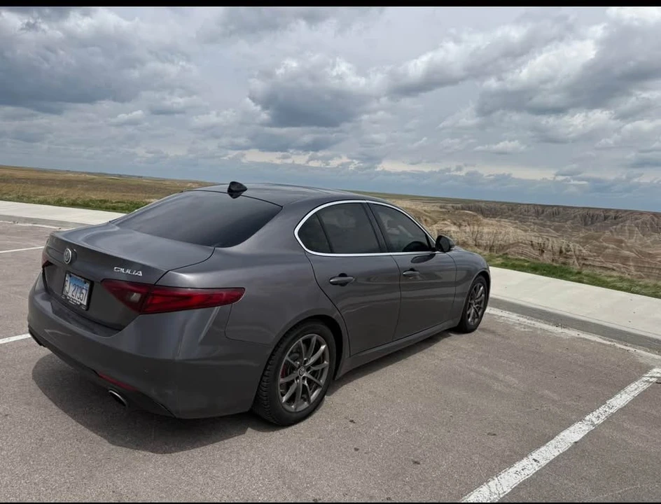 2017 Alfa Romeo Giulia - Image 4 of 6