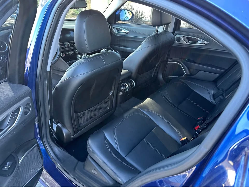 2017 Alfa Romeo Giulia - Image 6 of 6