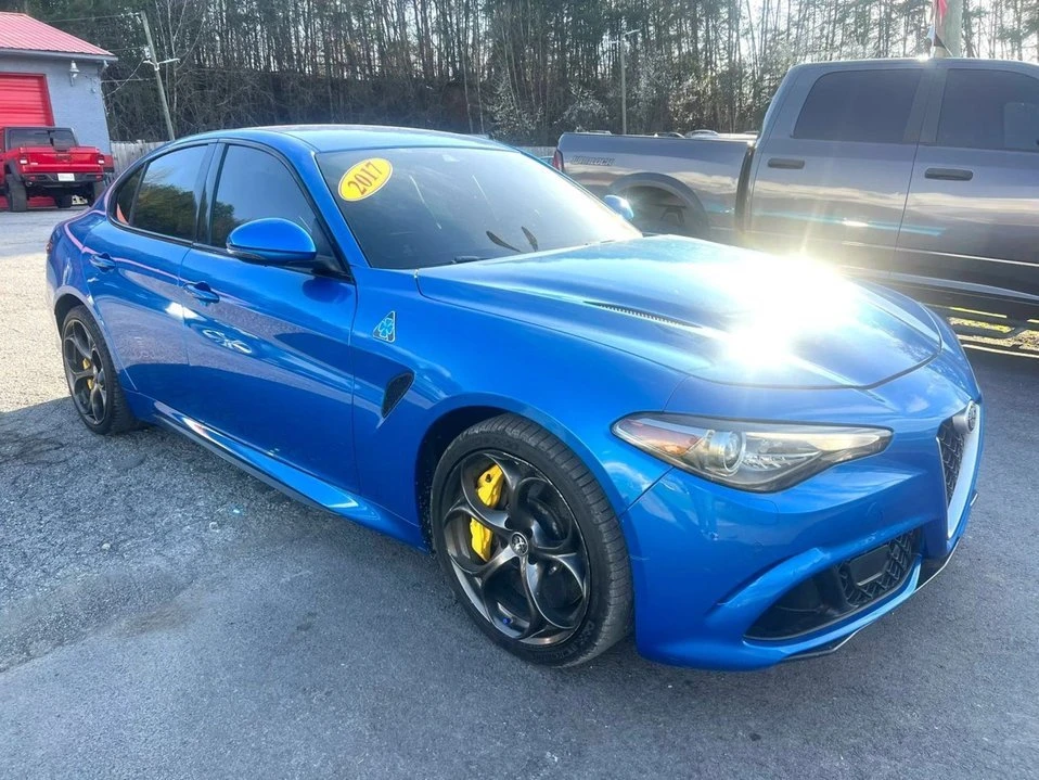 2017 Alfa Romeo Giulia - Image 2 of 14