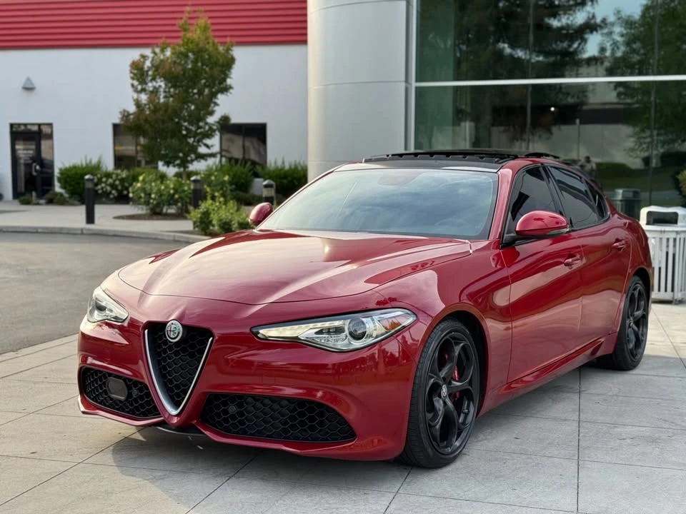 2017 Alfa Romeo Giulia - Image 3 of 20