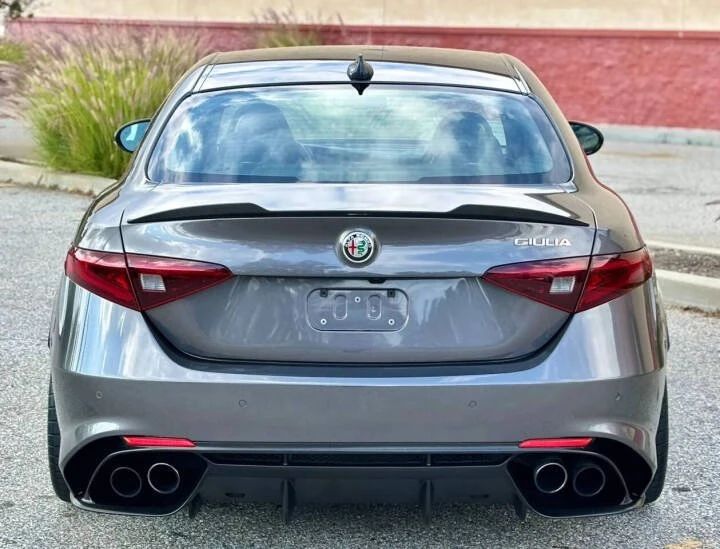 2017 Alfa Romeo Giulia Quadrifoglio - Image 6 of 20