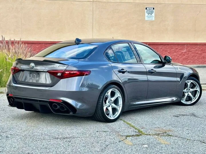 2017 Alfa Romeo Giulia Quadrifoglio - Image 7 of 20