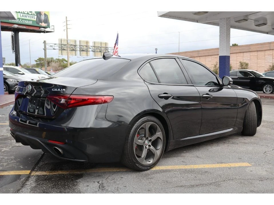 2017 Alfa Romeo Giulia - Image 3 of 20
