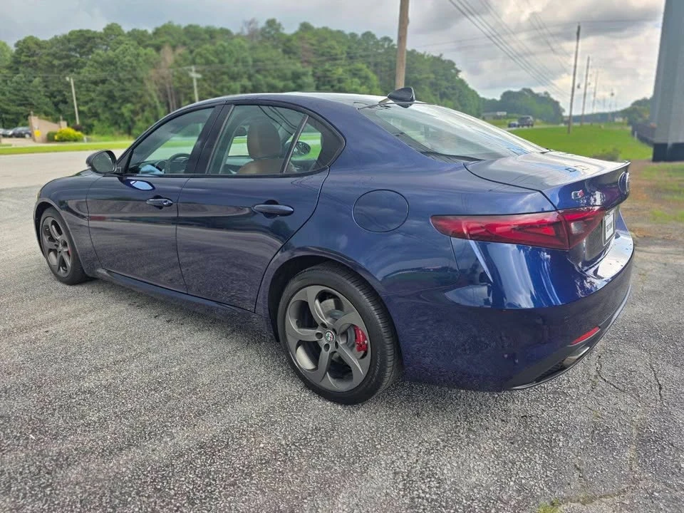 2017 Alfa Romeo Giulia - Image 6 of 20