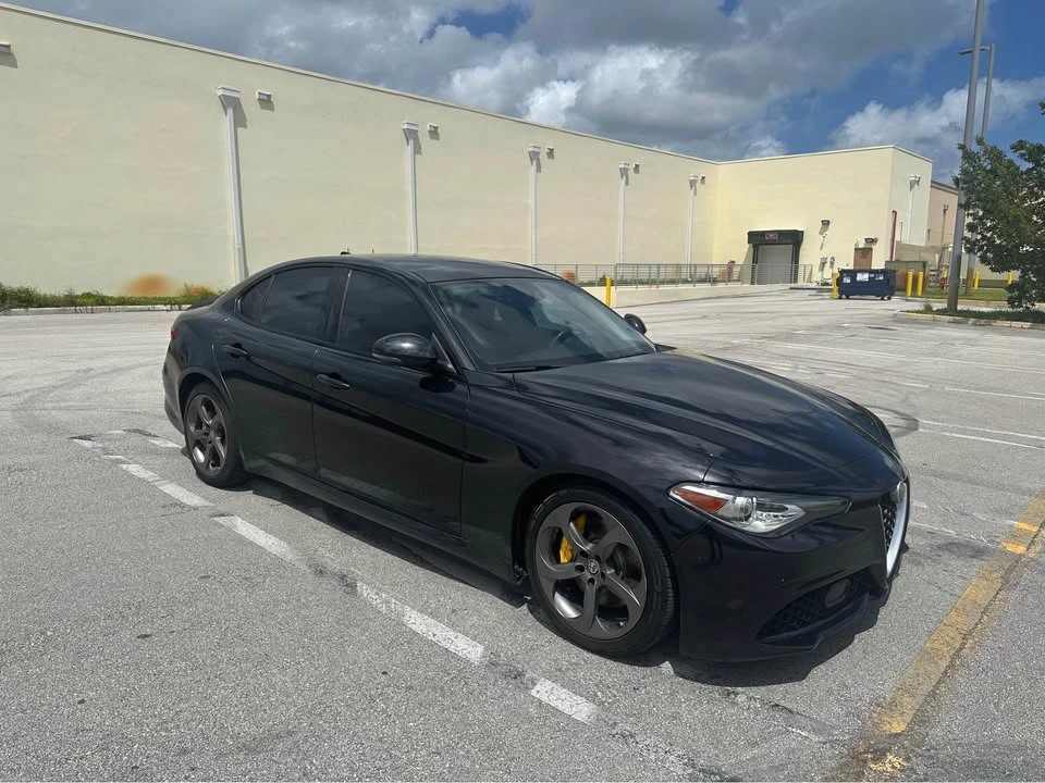 2017 Alfa Romeo Giulia - Image 2 of 11