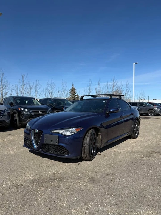 2017 Alfa Romeo Giulia - Image 3 of 17
