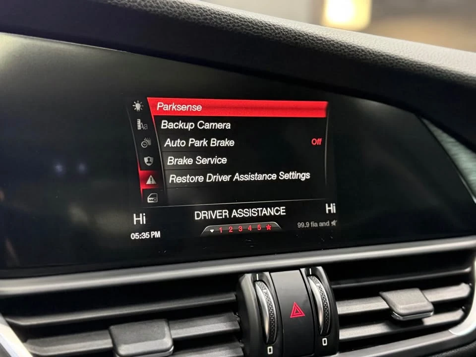 2017 Alfa Romeo Giulia - Image 13 of 20