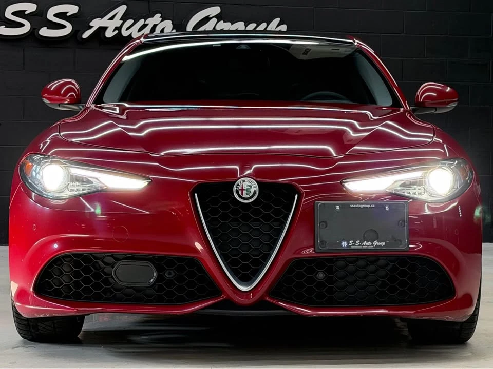 2017 Alfa Romeo Giulia - Image 2 of 20