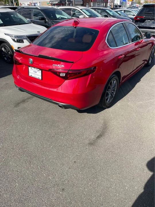 2017 Alfa Romeo Giulia - Image 4 of 20
