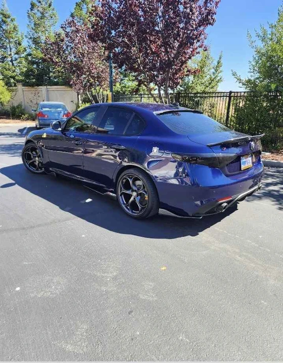 2017 Alfa Romeo Giulia - Image 3 of 20