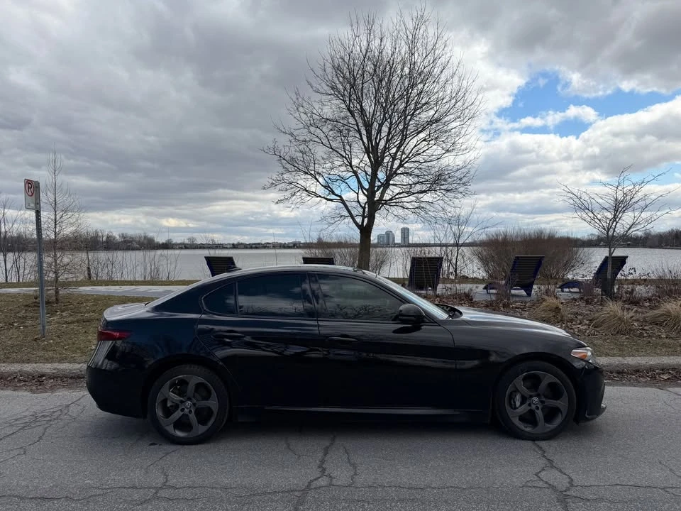 2017 Alfa Romeo Giulia - Image 4 of 11