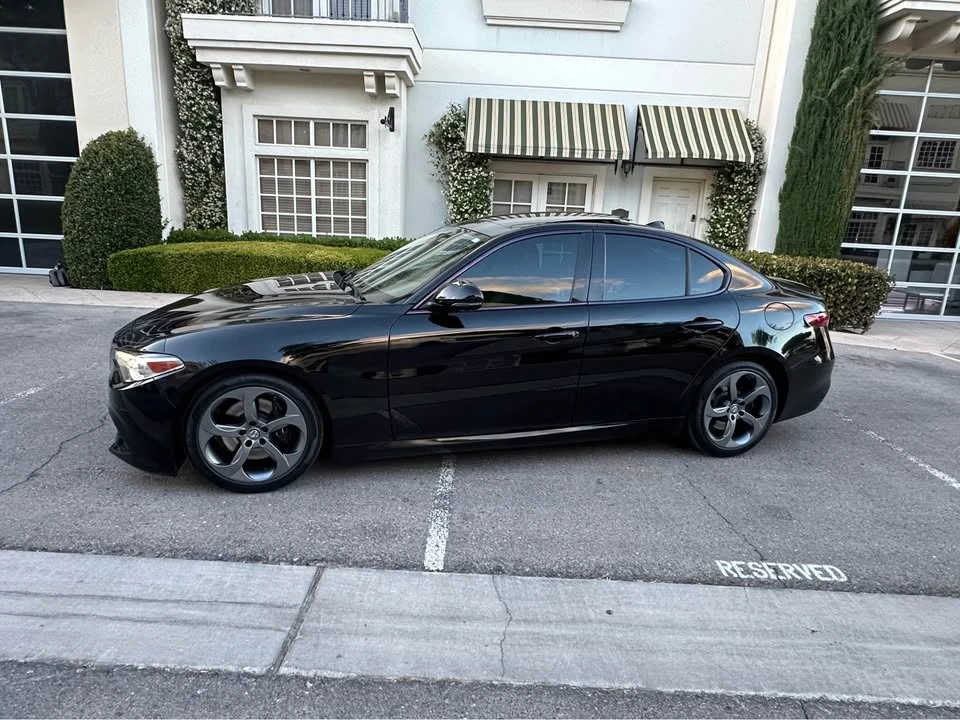 2017 Alfa Romeo Giulia - Image 3 of 20