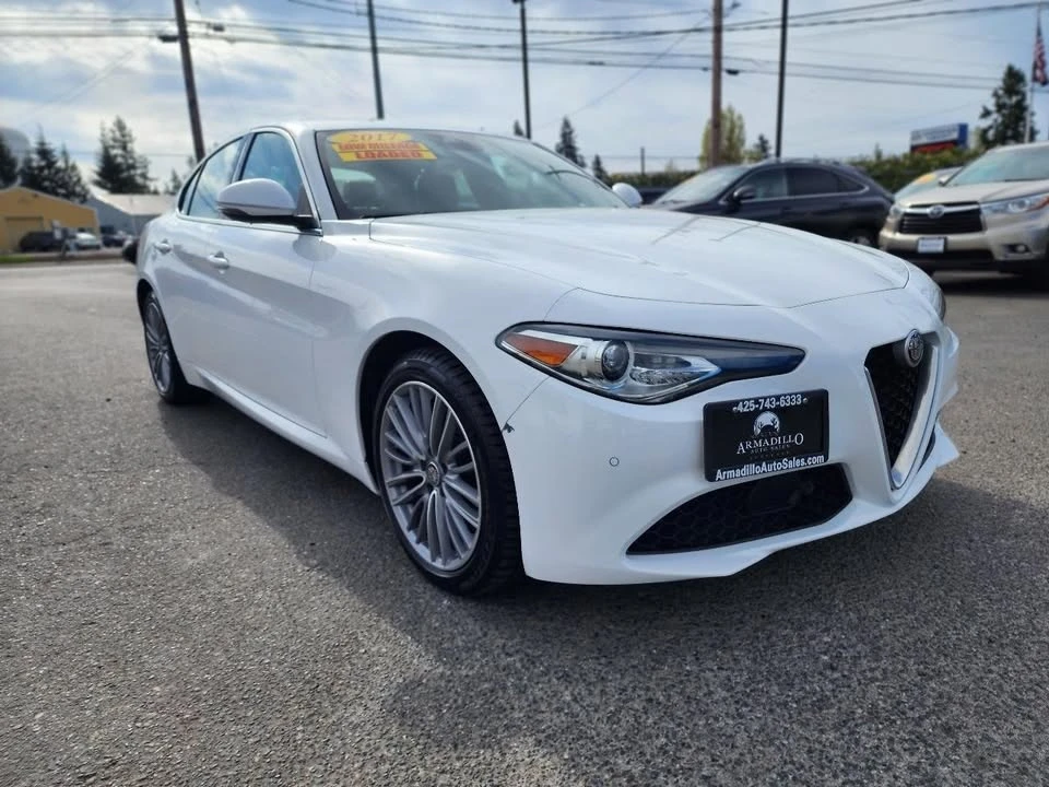 2017 Alfa Romeo Giulia - Image 4 of 20