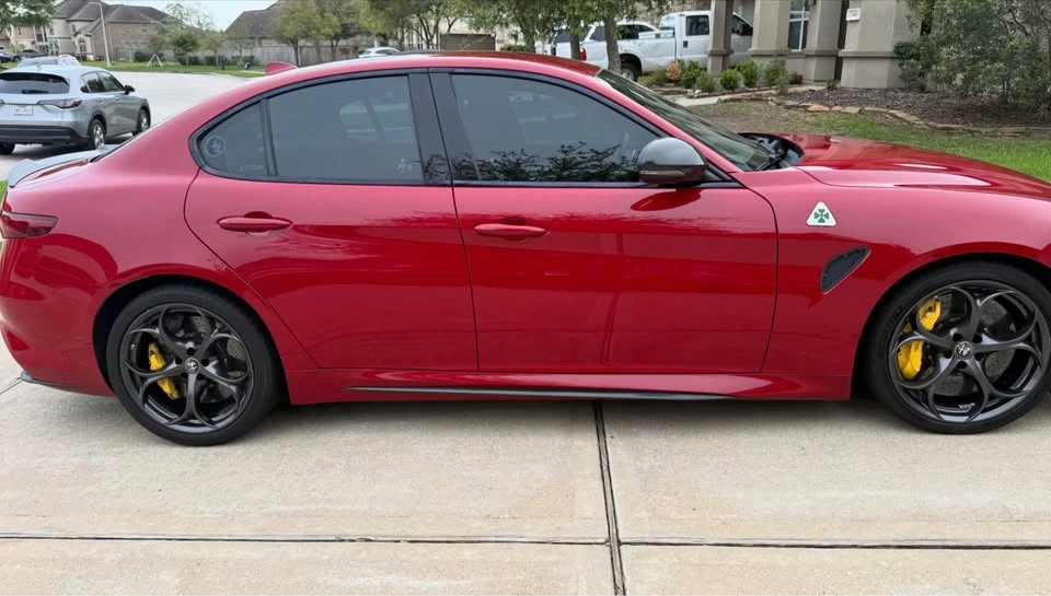 2017 Alfa Romeo Giulia Quadrifoglio - Image 3 of 9