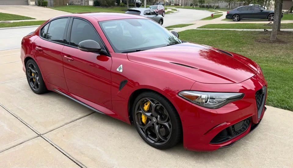 2017 Alfa Romeo Giulia Quadrifoglio - Image 2 of 9