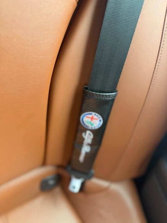 2017 Alfa Romeo Giulia - Image 11 of 16