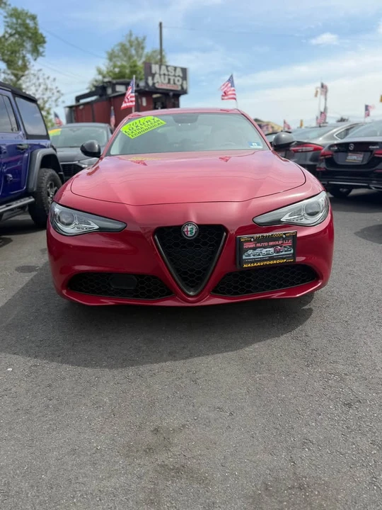 2017 Alfa Romeo Giulia - Image 3 of 16