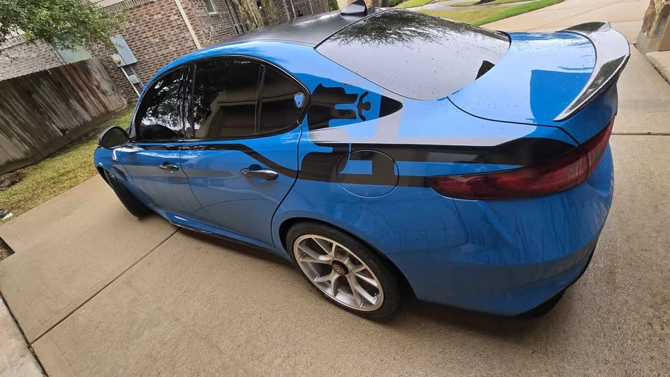 2017 Alfa Romeo Giulia - Image 5 of 20