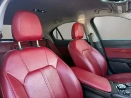 2017 Alfa Romeo Giulia - Image 12 of 14