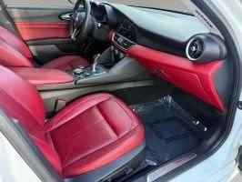 2017 Alfa Romeo Giulia - Image 10 of 14