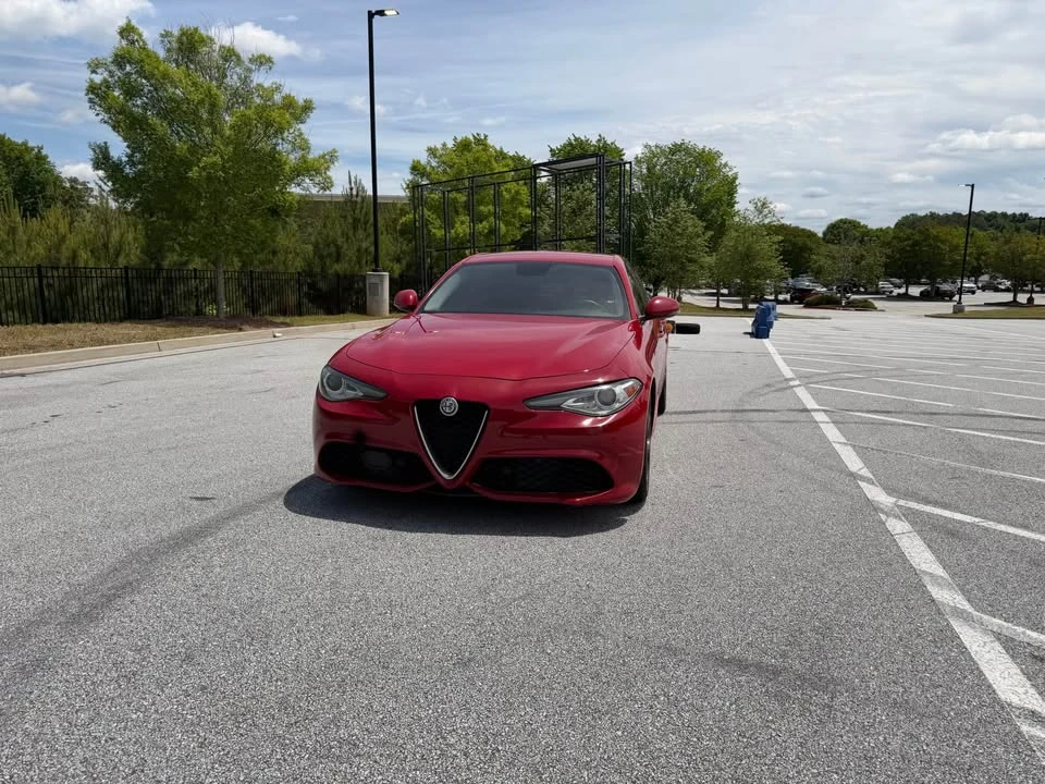 2017 Alfa Romeo Giulia - Image 12 of 19