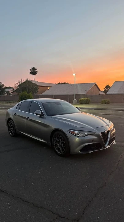 2017 Alfa Romeo Giulia - Image 3 of 17