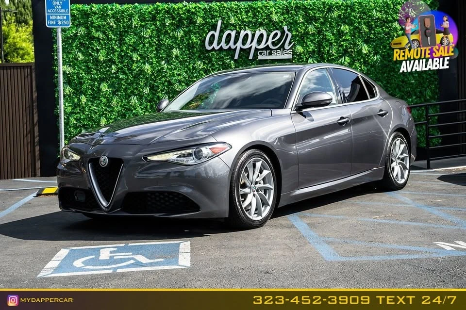 2017 Alfa Romeo Giulia - Image 14 of 14